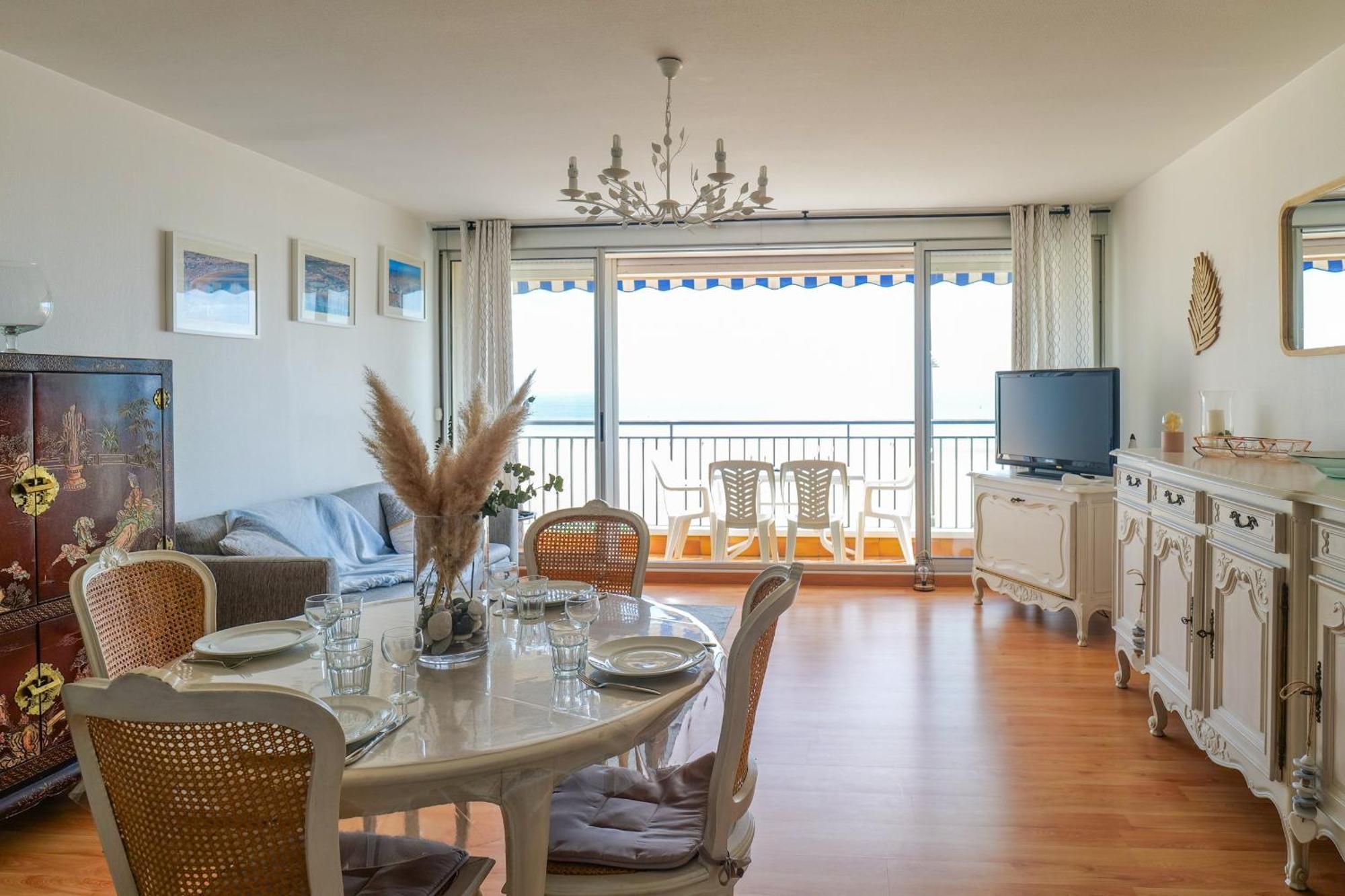 Appartement Avec Vue Sur La Baie Des Sables D'Olonne - 4 Personnes Les Sables-d'Olonne Exterior photo